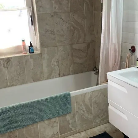 Newgrange Manor Apartment