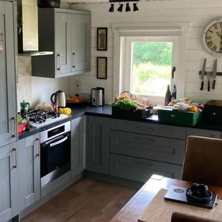 Newgrange Manor * Rathdrinagh